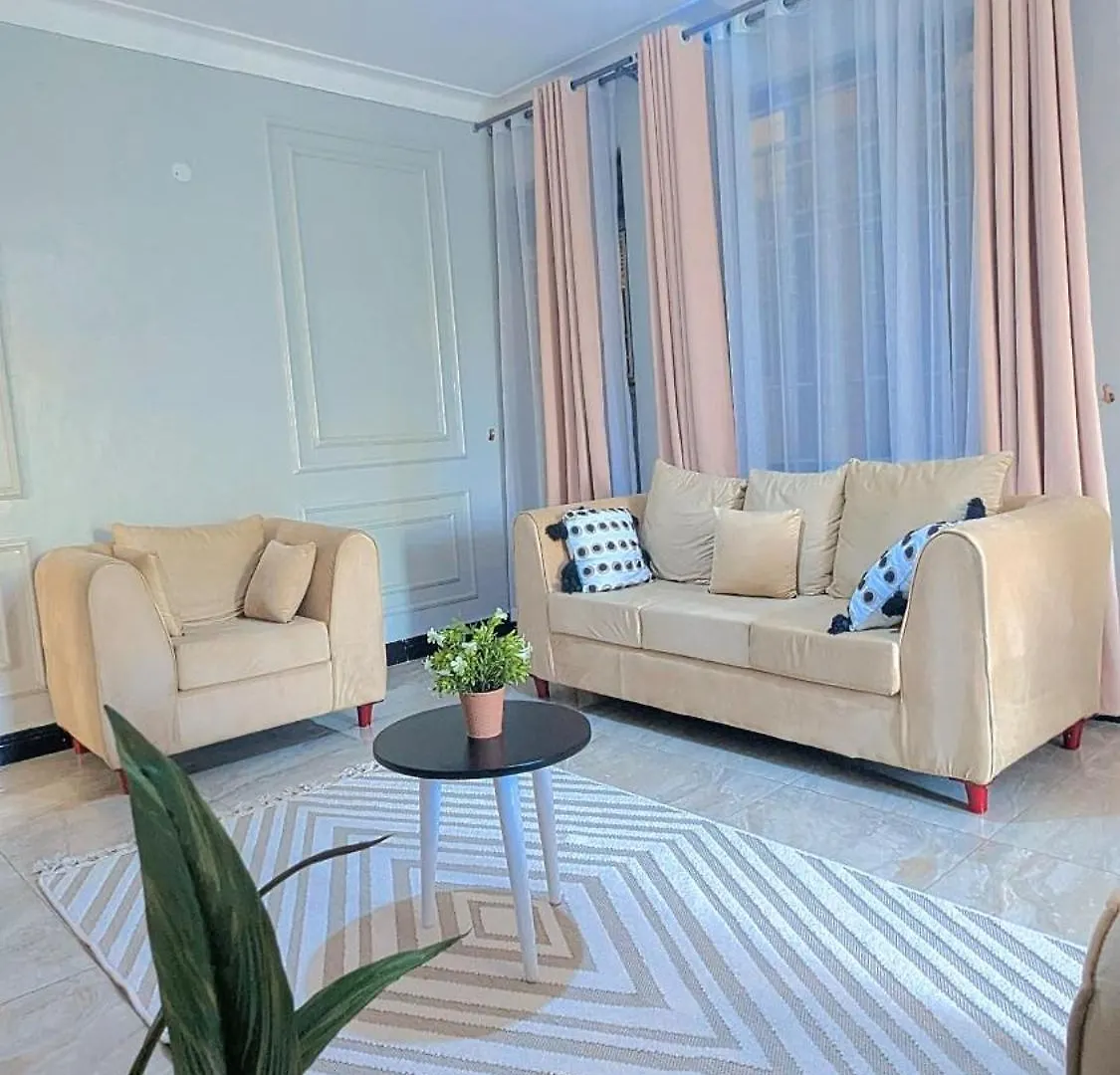 Cozy 1Br Apt In The Centre Of Bukoto With Elevator And Standby Generator Καμπάλα